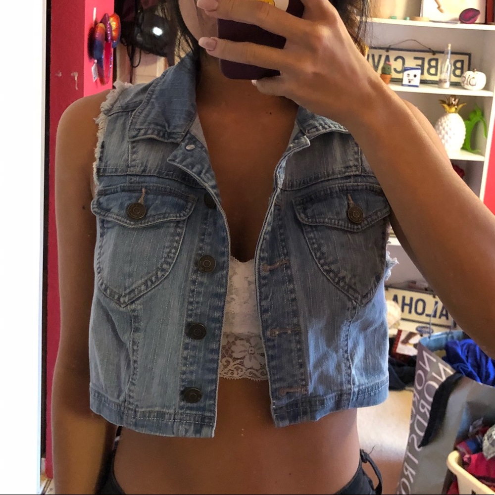 Denim crop vest
